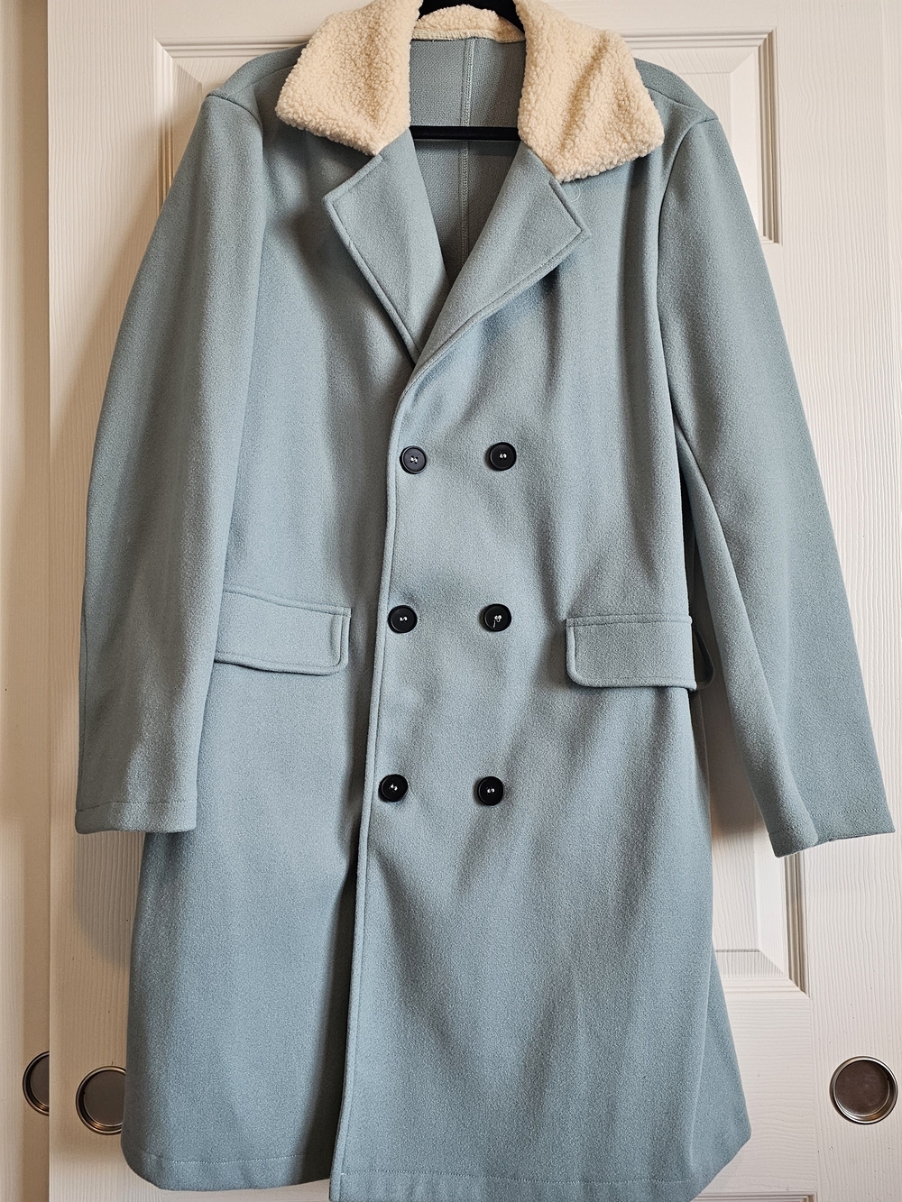 Men's Double-Breasted Light Green (Meant) Wool Coat with Cream Sherpa Collar